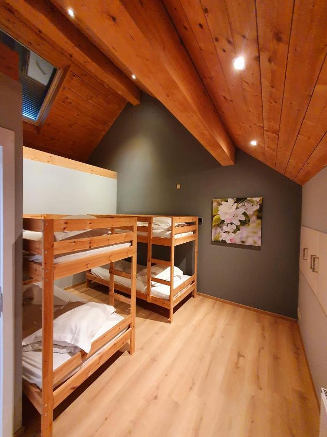Gite Li School Custinne Екстер'єр фото
